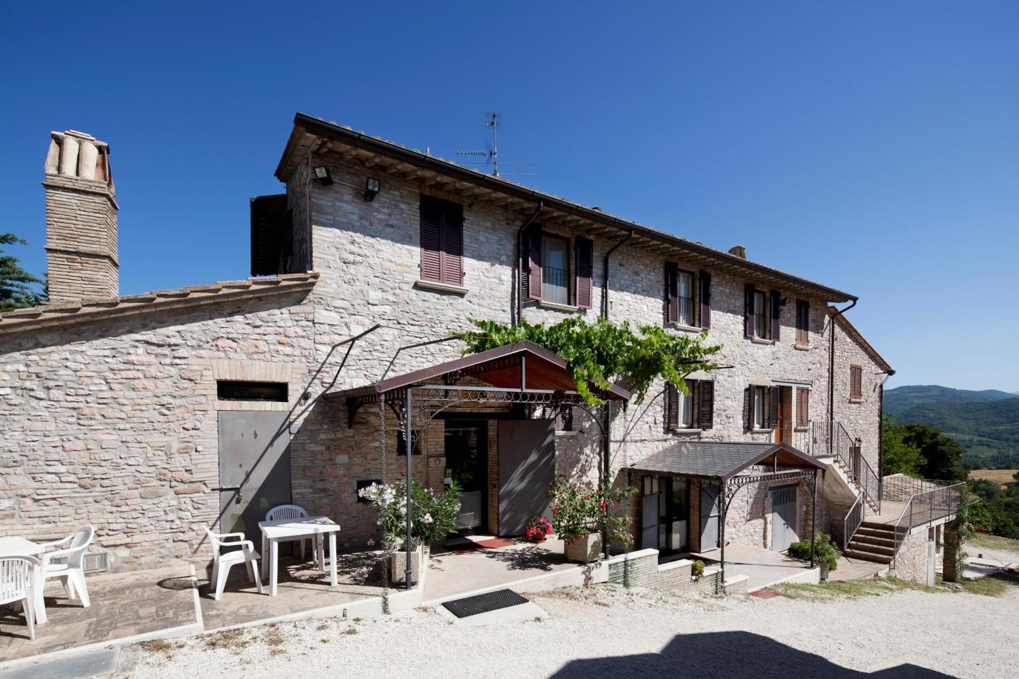 Agriturismo Il Castello Assisi Exterior photo